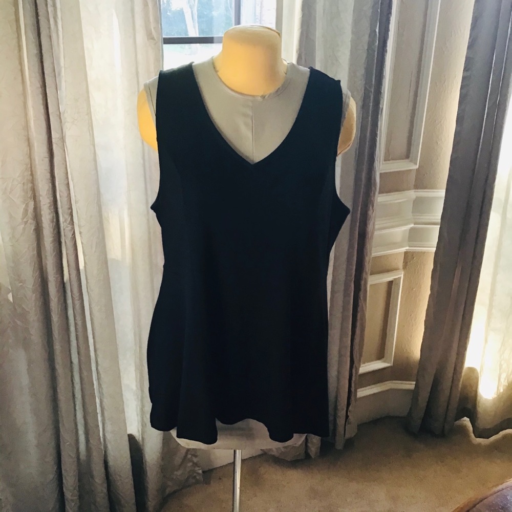 Torrid Black Sleeveless Peplum Top Size 3